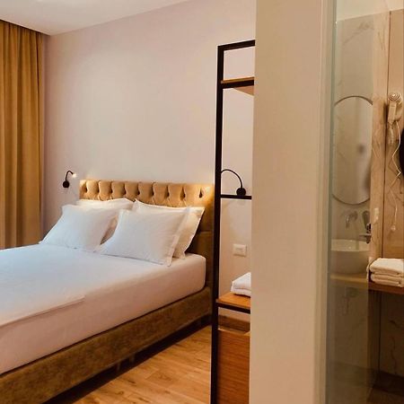 Merly Hotel Пермети Экстерьер фото