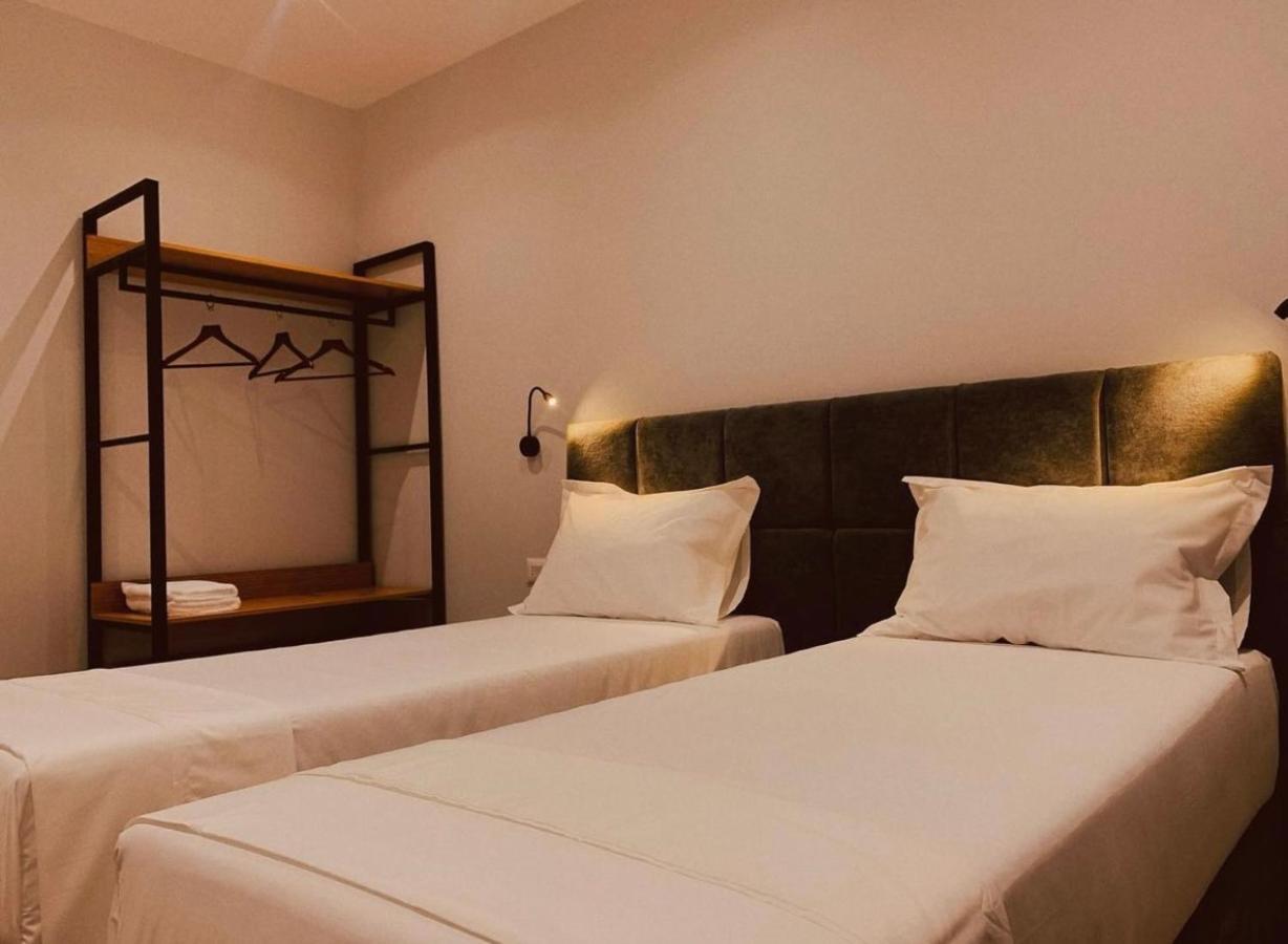 Merly Hotel Пермети Экстерьер фото